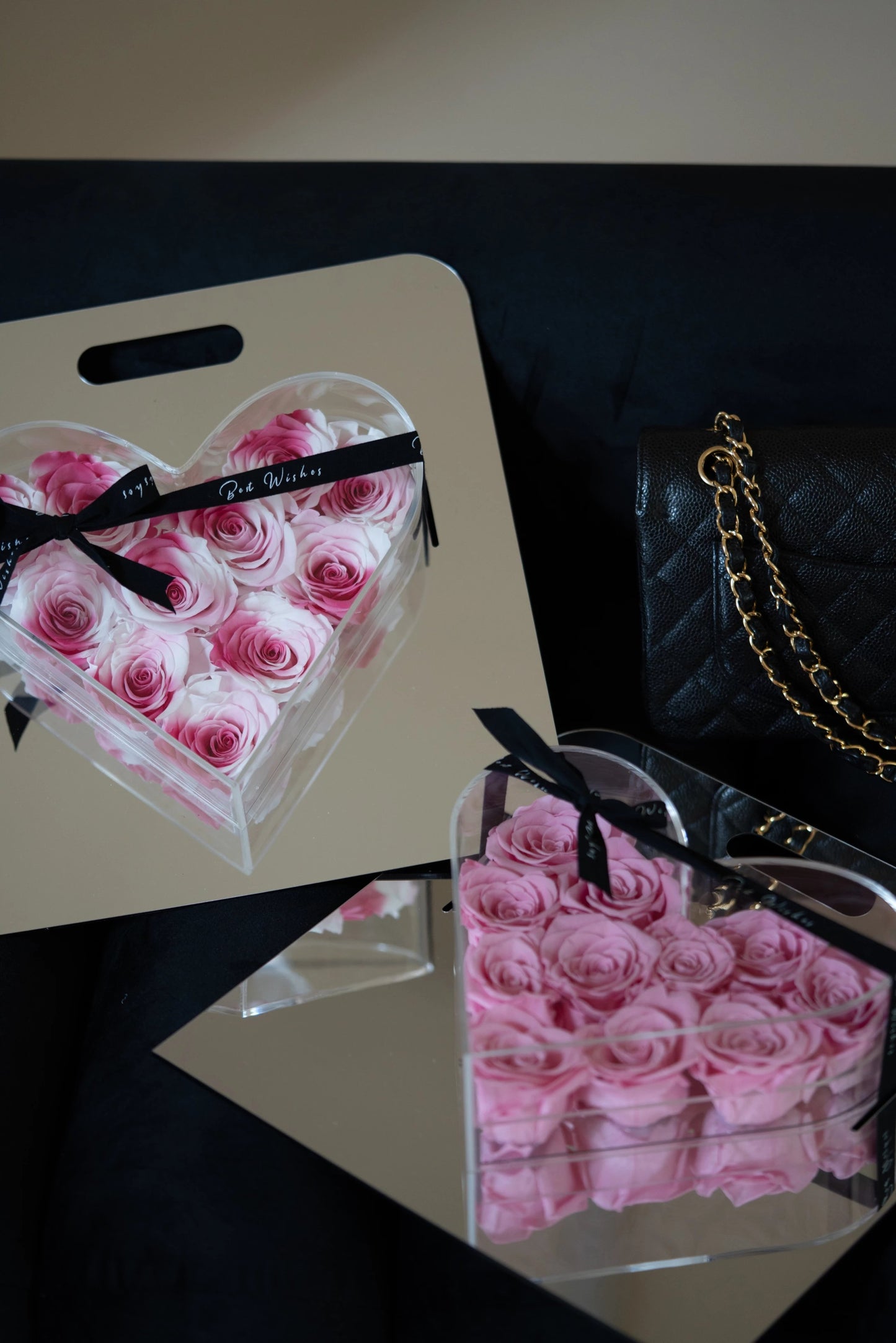 Preserved Rose Mirror-Heart Ornament — The Perfect Gift for Qixi Festival; Also Ideal for Anniversaries, Wedding Favors, and Birthday Celebrations.