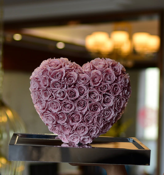 Modern Home Decor Heart Sculpture - Unique Gift Featuring a Reflective Rose, Perfect for Valentine's, Birthday, Christmas