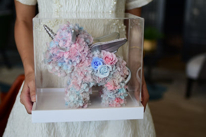 A creatively designed preserved flower cartoon unicorn figurine—a beautiful birthday gift. A surprise gift box for her.