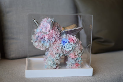 A creatively designed preserved flower cartoon unicorn figurine—a beautiful birthday gift. A surprise gift box for her.