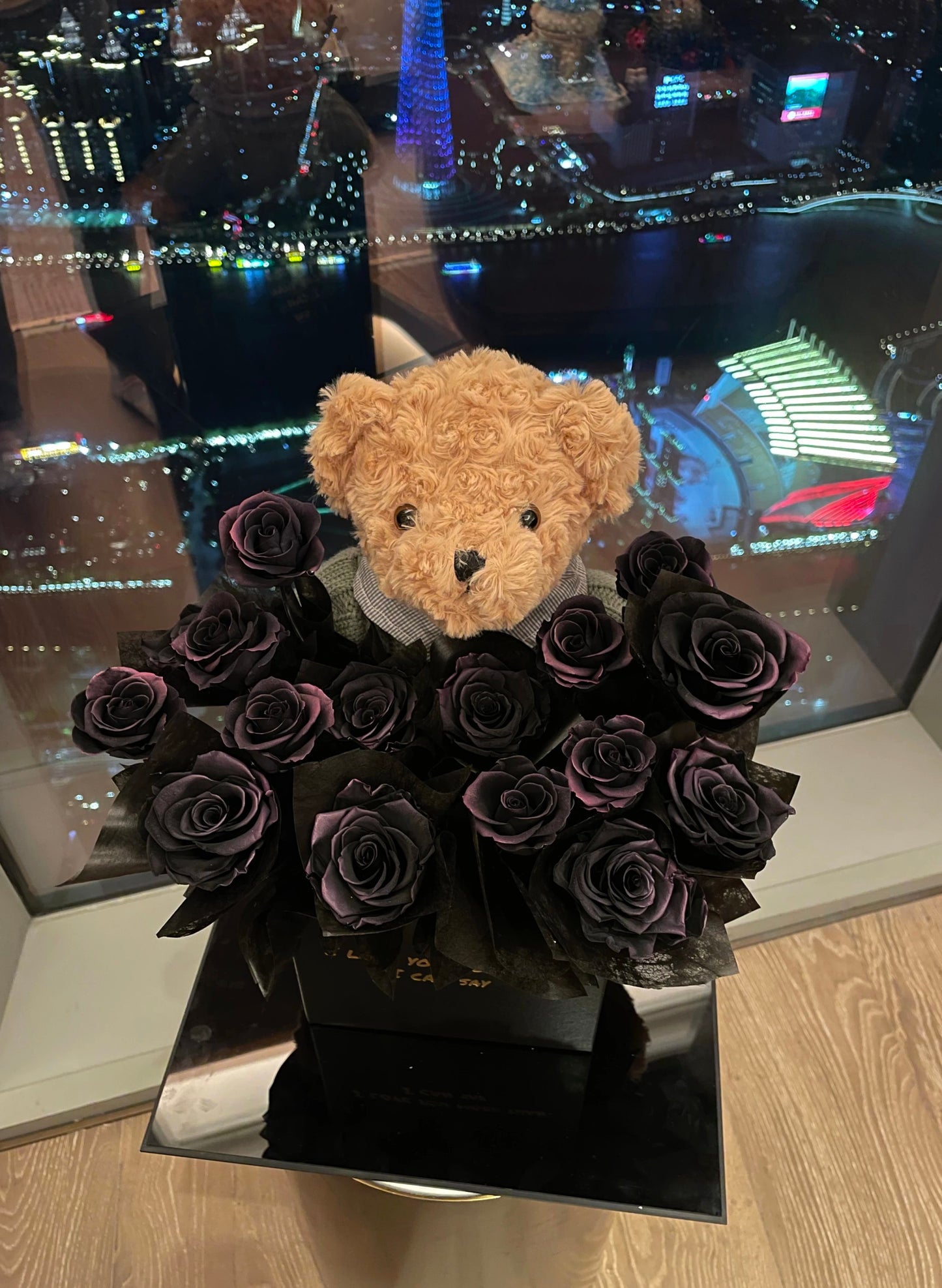 KIARA trendy flower factory Chinese Valentine's Day gift preserved flower rose teddy bear garden ornaments gift for girlfriend