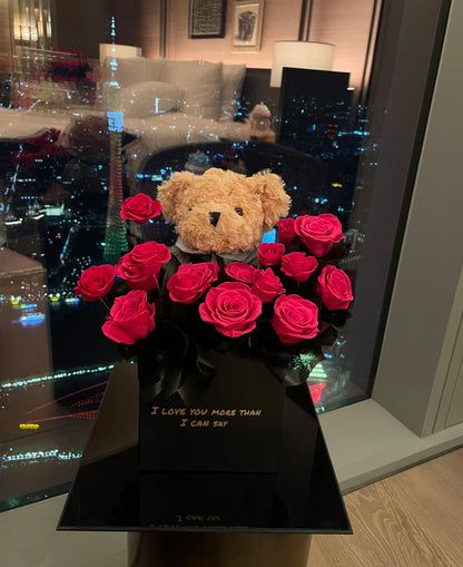 Creative Floral Keepsake: Cartoon Figurine & Preserved Flower Arrangement — A Perfect Qixi Festival Gift: A Surprise Box for Your Girlfriend