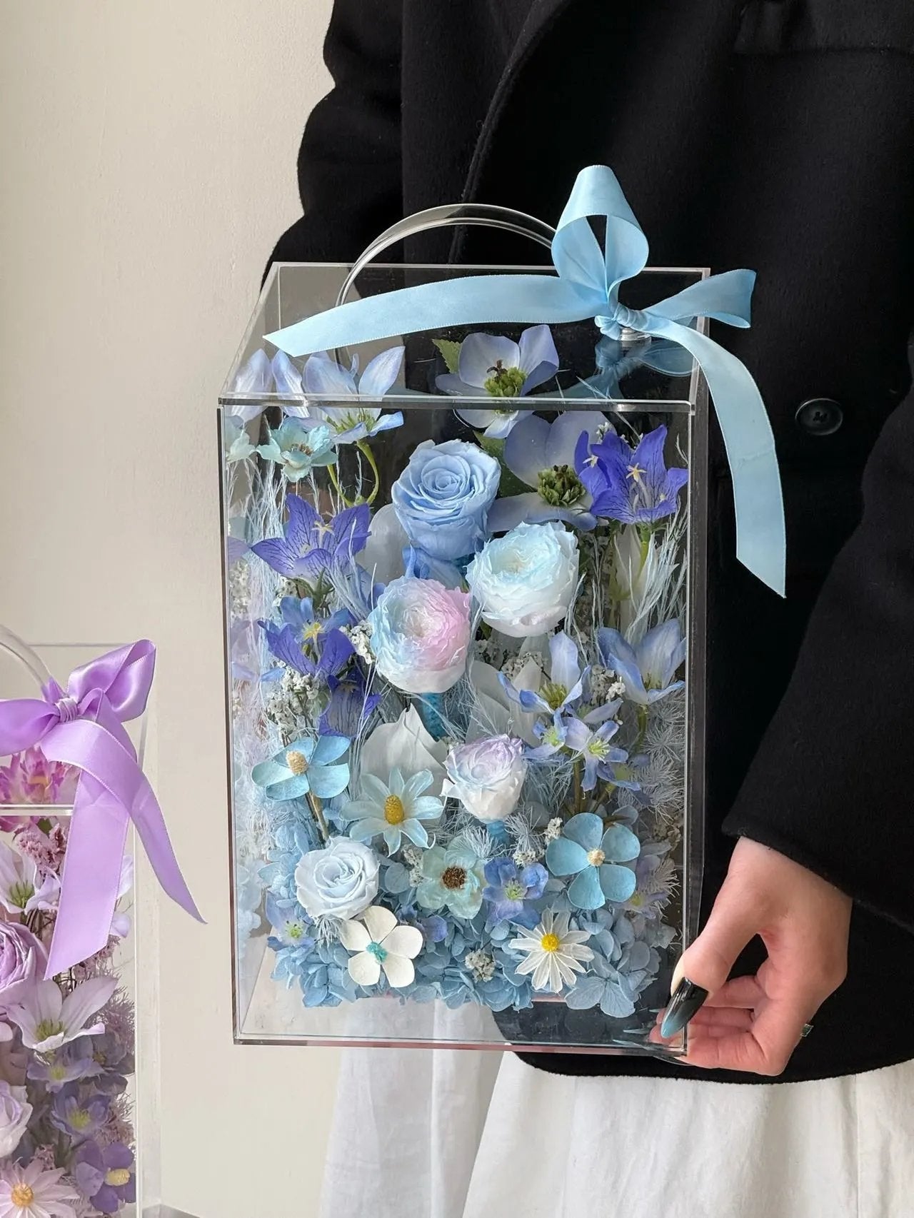 Creative Preserved Flower Gift Box: "Yellow Rose Garden" Handbag-Style Box — A Surprising and Creative Gift for Mother's Day
