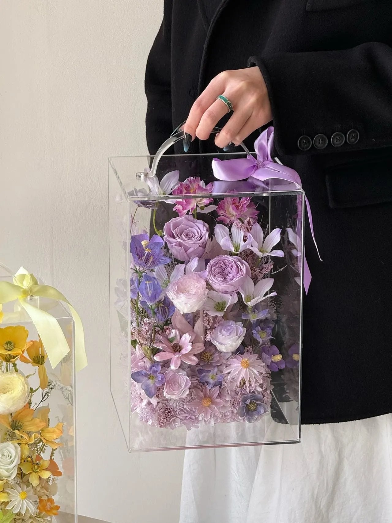 Creative Preserved Flower Gift Box: "Yellow Rose Garden" Handbag-Style Box — A Surprising and Creative Gift for Mother's Day