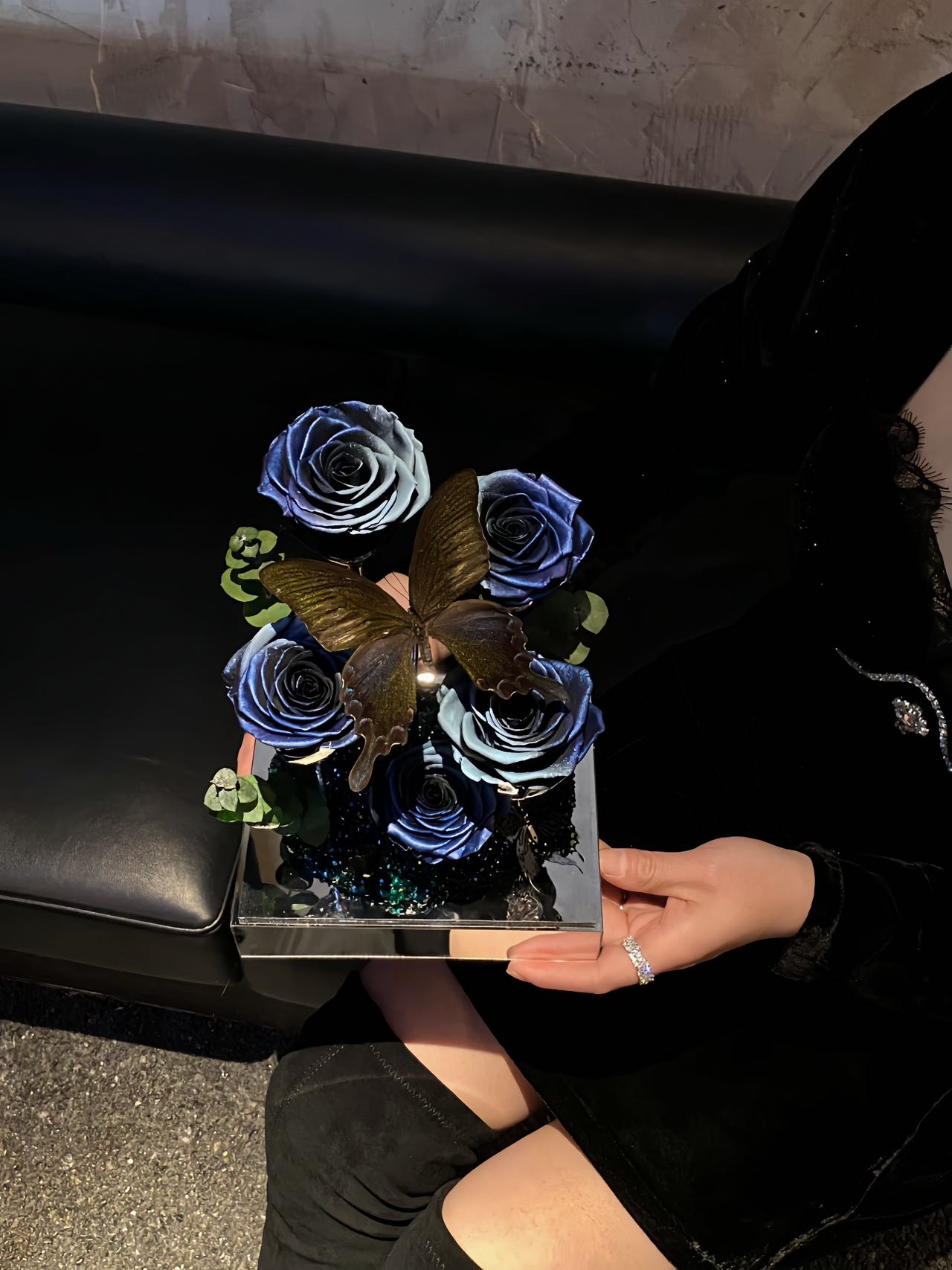 Preserved Rose and Real Butterfly Specimen Acrylic Gift Box Permanent Ornament Valentine's Day Gift