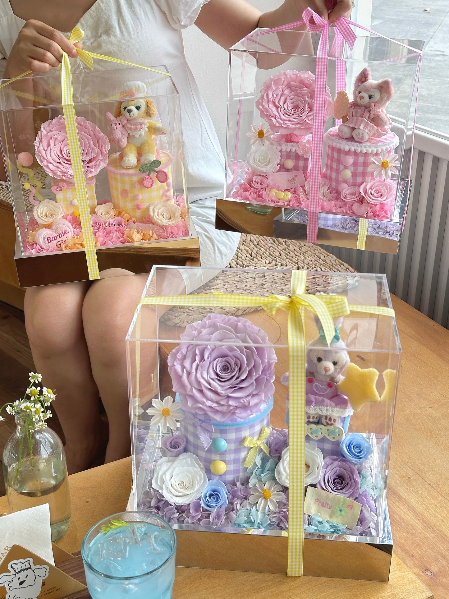 Creative Preserved Flower Gift Box × Cartoon Doll Garden Art Ornament — A Gift for Valentine's Day, Birthdays, and Anniversaries