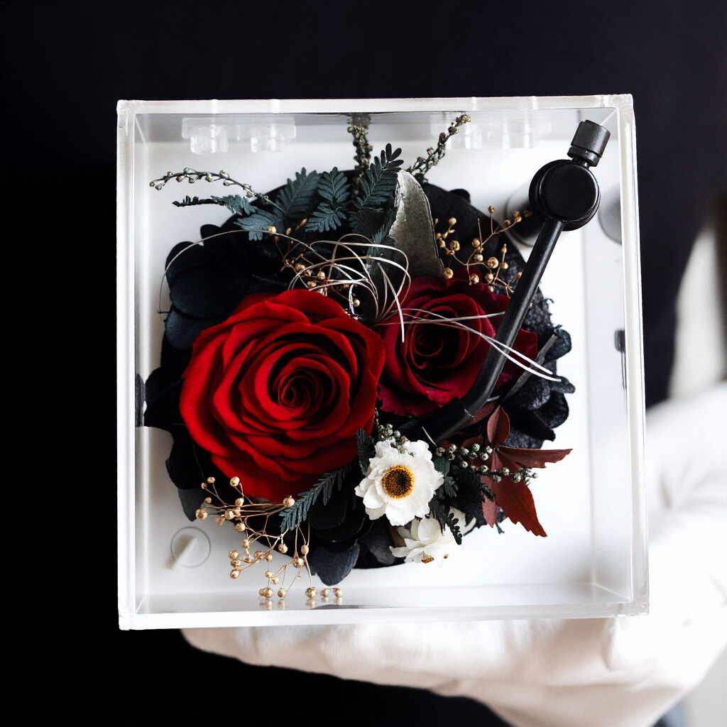 Mini Phonograph-Style Wireless Bluetooth Music Box — Preserved Rose Gift Box — A Perfect Birthday Gift for Your Girlfriend or Best Friend