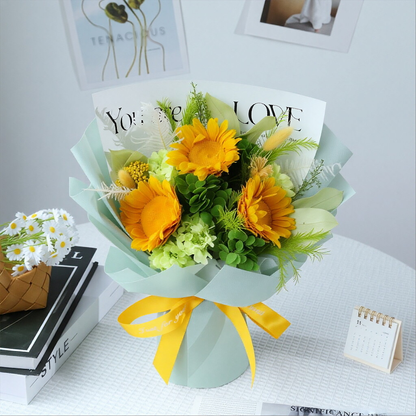 Creative Gift Box with Preserved Flowers and Cartoon Plush — Individually Packaged — Rose Bouquet for Mother's Day, Birthdays, or Valentine's Day