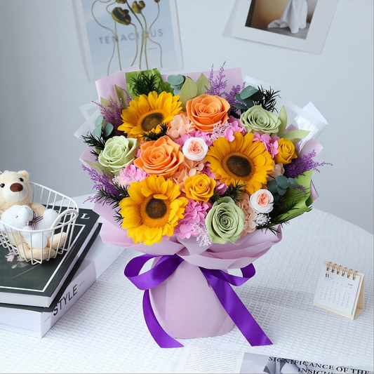 Creative Gift Box with Preserved Flowers and Cartoon Plush — Individually Packaged — Rose Bouquet for Mother's Day, Birthdays, or Valentine's Day