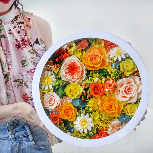 "Garden Embrace" Preserved Flower Box — Handheld Round, Garden-Style Gift Box (A Gift for Mother's Day & Valentine's Day)