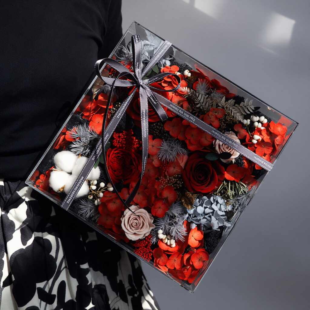 Preserved Flower Ornament in a Transparent Acrylic Box — A Surprise Gift Box for Her Valentine's Day or Birthday